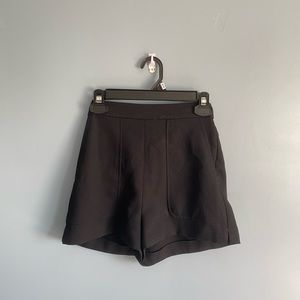 Aritzia Wilfred Bossier shorts